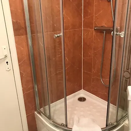 Bed and Breakfast Junior Avec Balcon Et Vue Sur Arc De Triomphe Παρίσι