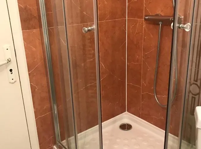 B&B Junior Avec Balcon Et Vue Sur Arc De Triomphe 파리